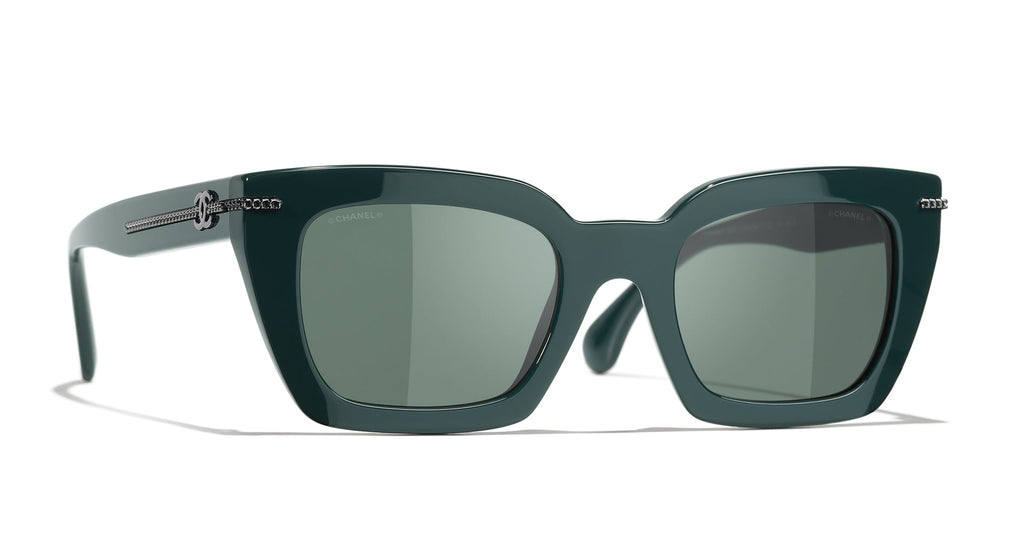 CHANEL 5509 Cat-Eye
